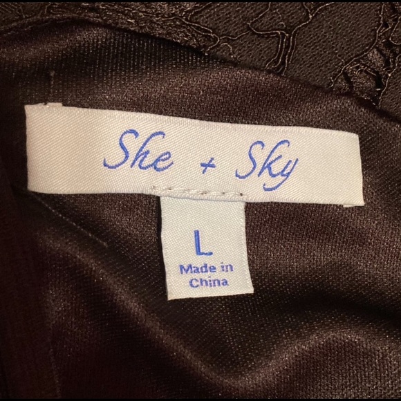 🖤NWT Beautiful Black Lace LS Dress - Picture 4 of 5